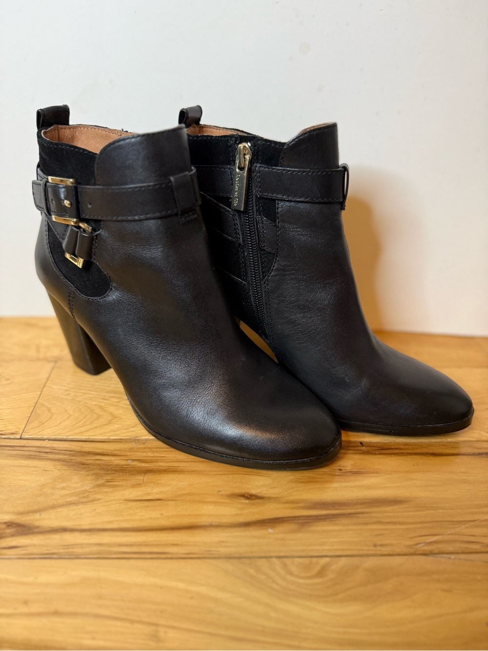 Louise et Cie Black Leather Suede Block Heel Ankle Boots Booties Women's Size 7